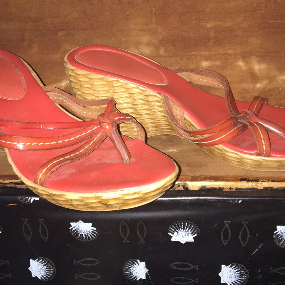 Leather strapped sandals